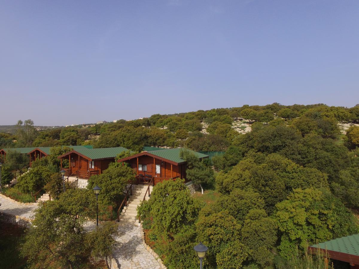 Mountain Breeze Lodge & Resort As-Salt Exterior foto